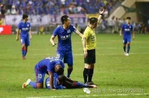 球员断脚,球员断腿事件真实视频