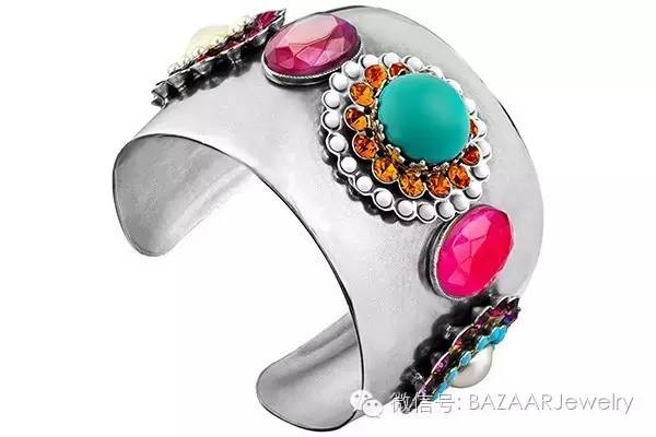 亲民帖|这些宝贝让你买得起，还能戴出高奢感！