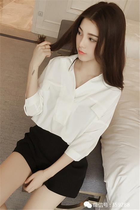 女童宽松时尚上衣,妈妈无袖减龄上衣宽松时尚版