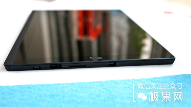 thinkpadx1系列和苹果笔记本的区别,thinkpadx1nano和carbon选哪个