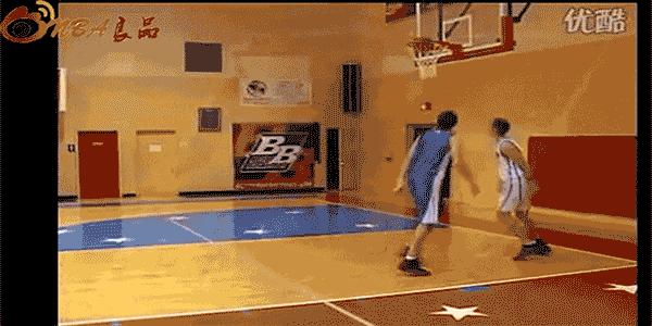 打球教学新手入门10岁,怎样学会打球脚步