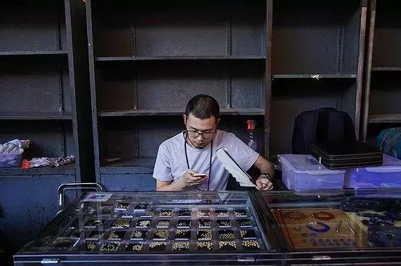 潘家园鬼市都有啥,潘家园鬼市探秘