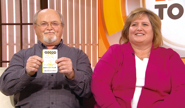 美国90年代强力球巨奖,强力球20亿得主领多少钱