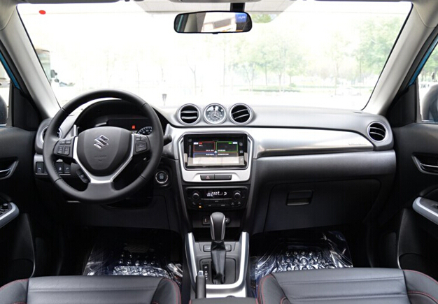 长安铃木维特拉suv,长安铃木维特拉suv2022款四驱