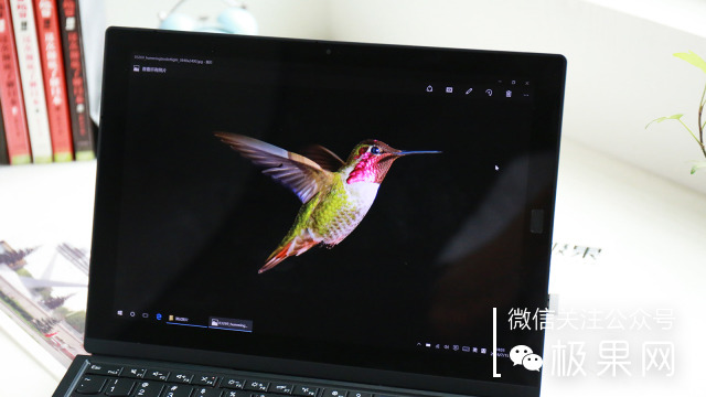 thinkpadx1系列和苹果笔记本的区别,thinkpadx1nano和carbon选哪个