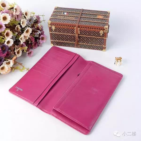 钱包要选什么样的才好,什么牌子的钱包好看适合女孩子