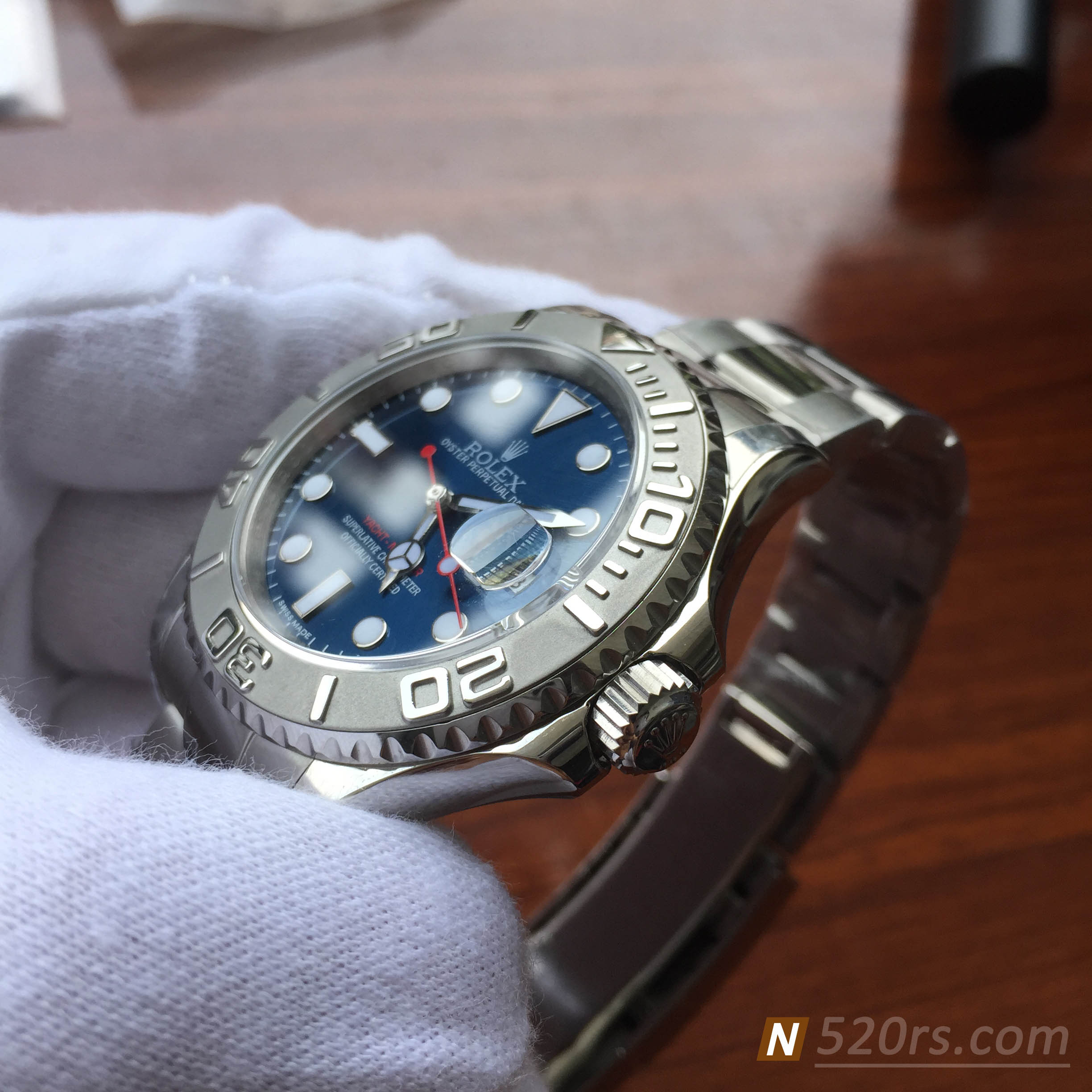 劳力士蚝式恒动手表怎样调时间,奢华珠宝手表