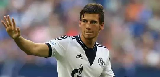 足球新星颜值,颜值与实力并存的足球明星