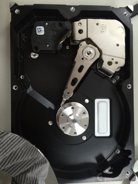 拆解希捷500g移动硬盘,希捷1tb固态硬盘拆解