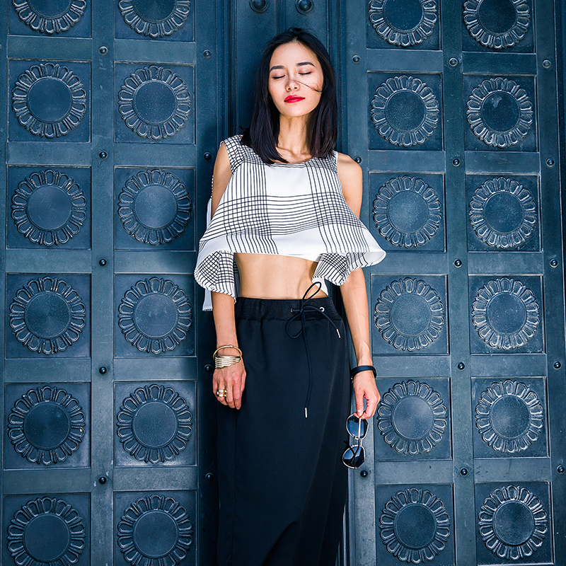 露脐半截衫,露锁骨打底衫遮肚子