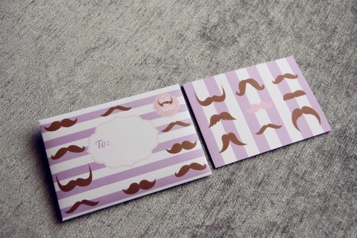 这张婚礼请柬有“毒”，还不速来围观！