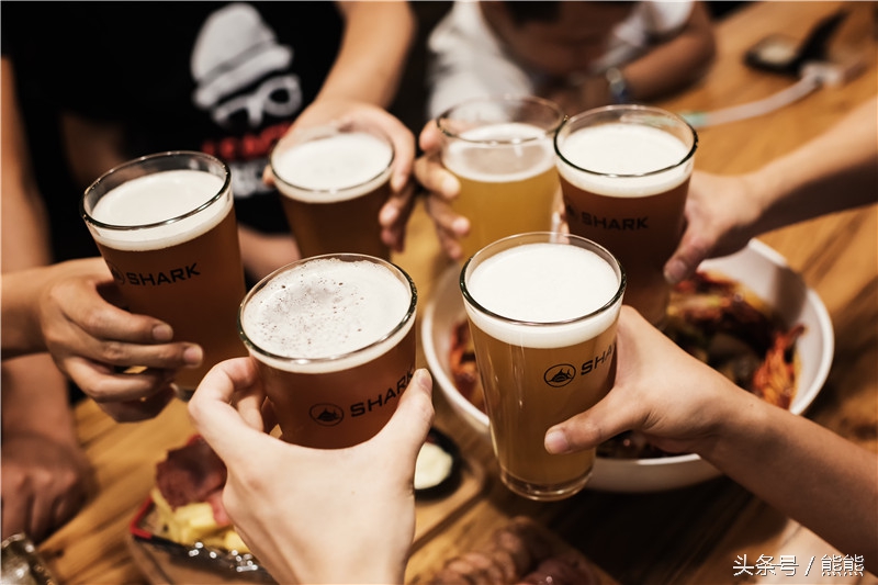 一家小污的啤酒馆，暗藏了女性最爱和最全啤酒单