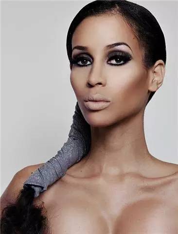 来认识下｜10位最有影响力的变性人超模！