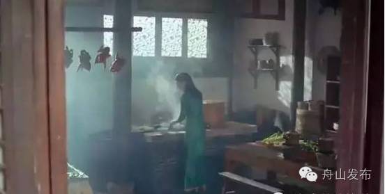 二爷，不哭！来我这吃碗海鲜面！