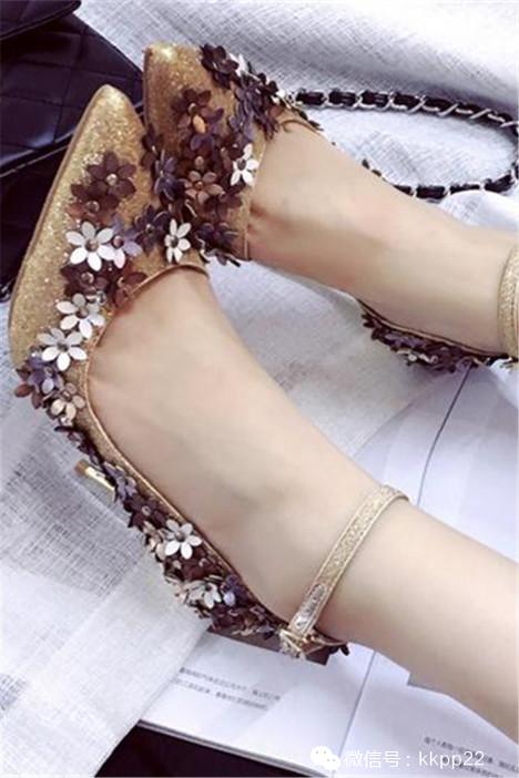 明星同款低跟时尚气质女鞋,明星同款女鞋推荐轻奢