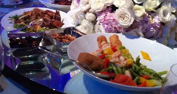 最会吃|八八霍如婚宴菜单明星结婚都吃嘛呀有天津菜好吃吗