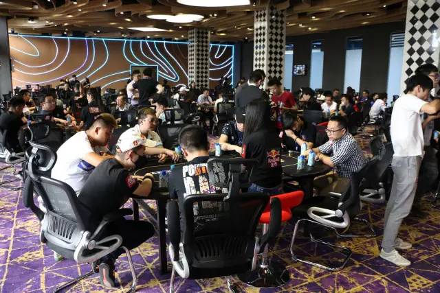 云南双扣扑克比赛,云南麻将比赛