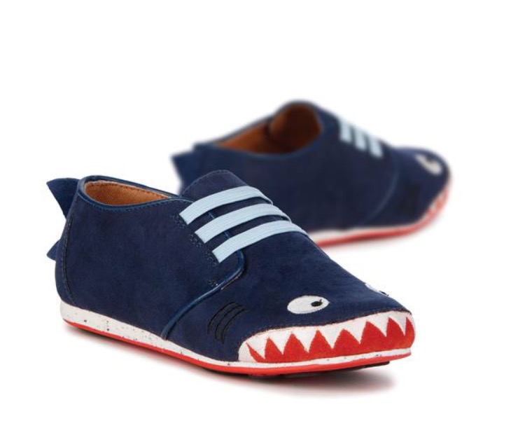 小童装男童1-3岁断码清仓大甩卖,中大童8-12岁童装品牌羽绒服清仓