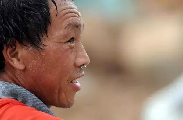 阳光狠毒，他们很美！清凉衡阳城，致敬高温工作者！