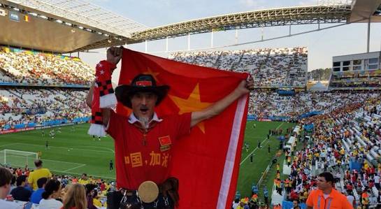 你不看足球你就不会懂初恋,你不看足球就不会懂足球的遗憾