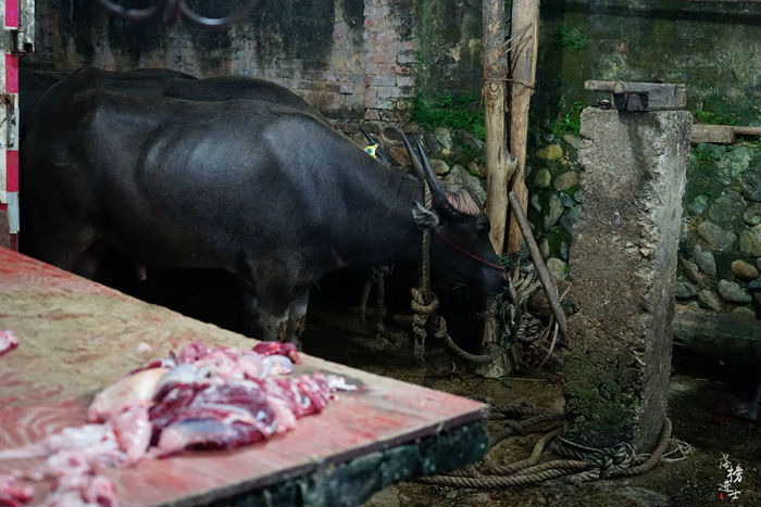 惊艳，原来牛皮不仅能吹，还能吃，而且味道非常好。