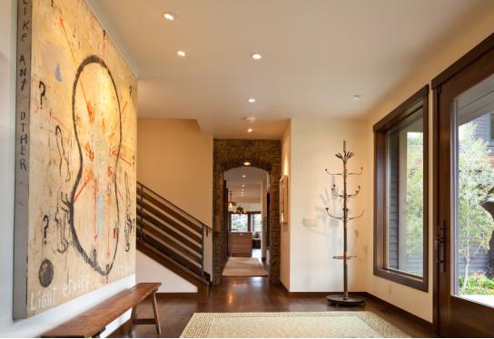 为什么小资女都爱衣帽架？看完感叹这才是收纳的艺术！