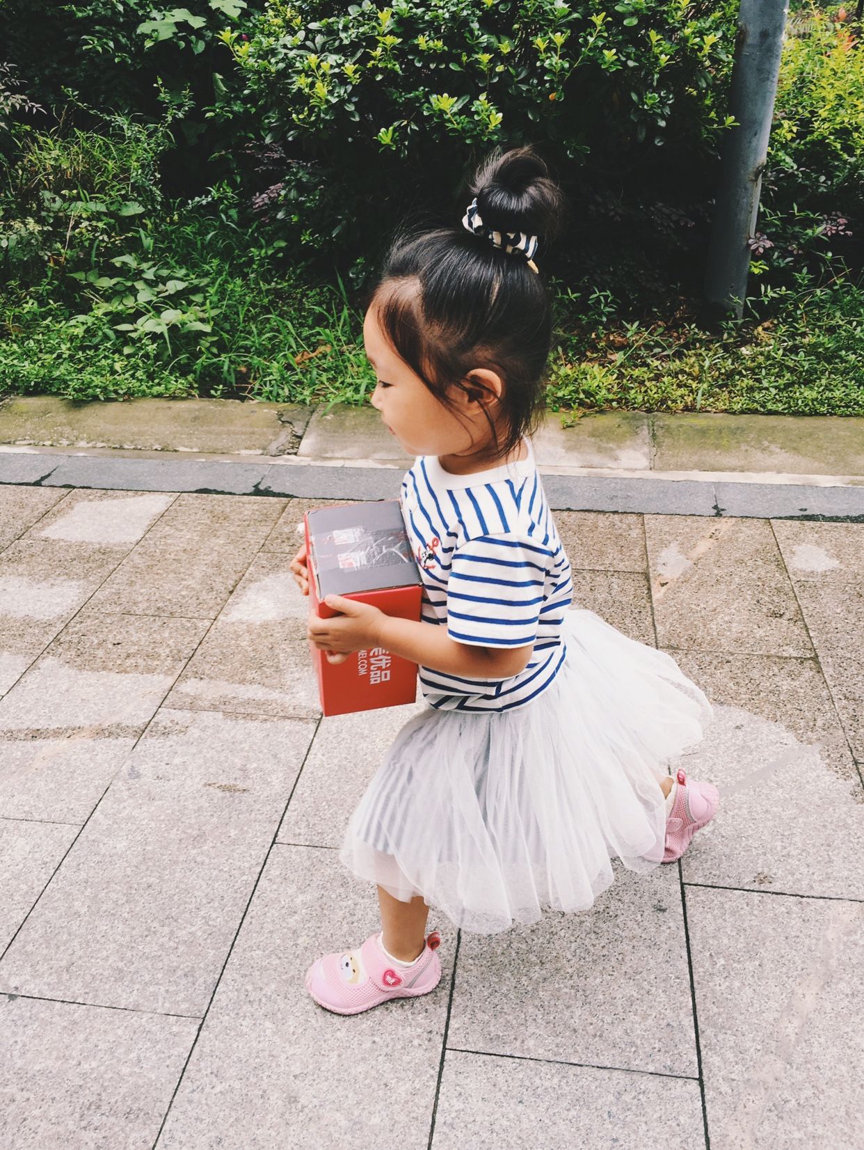 小童装男童1-3岁断码清仓大甩卖,中大童8-12岁童装品牌羽绒服清仓