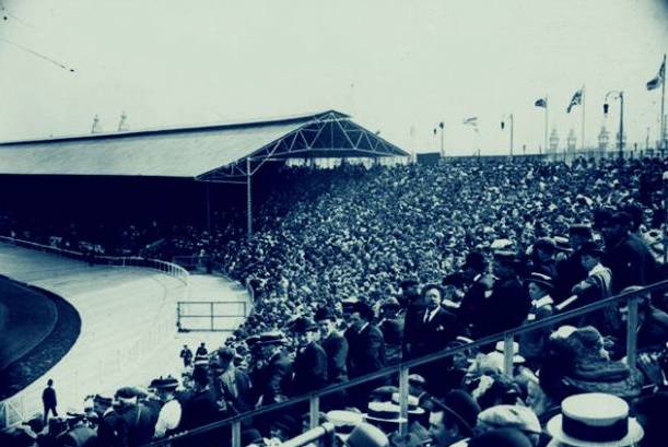 服不服，不服打到你趴下——奥运足球史上的大比分狂扫！