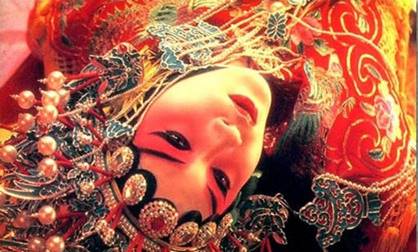 霸王别姬人间四月芳菲尽,霸王别姬曲终人散