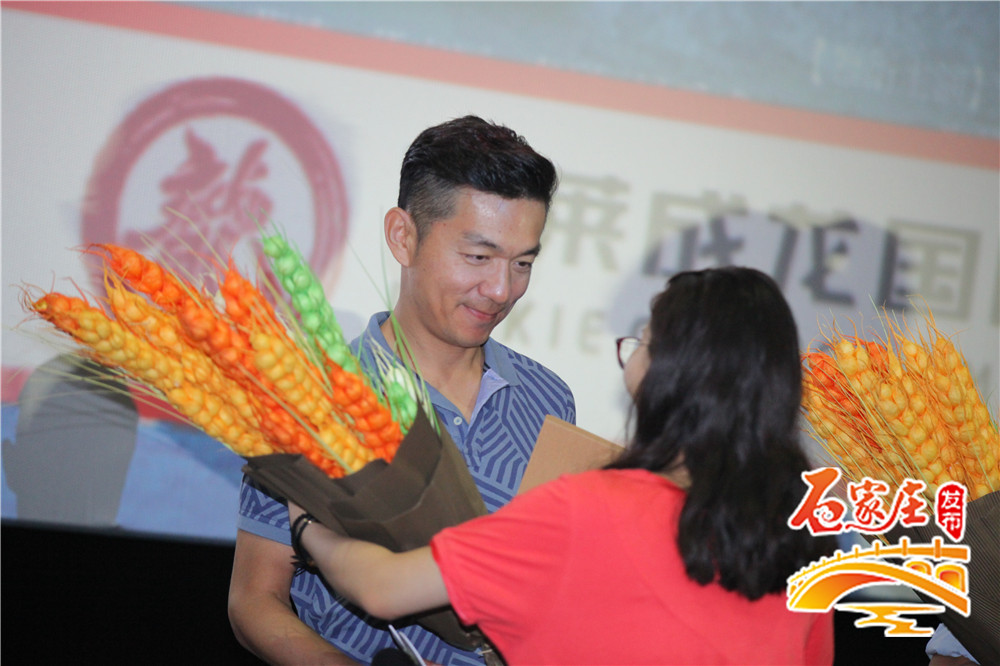 又一波明星光临石家庄！《谎言西西里》主创关锦鹏等亮相成龙影城