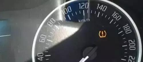 这八种灯亮了一定要停车,车上这几个灯亮了请马上停车