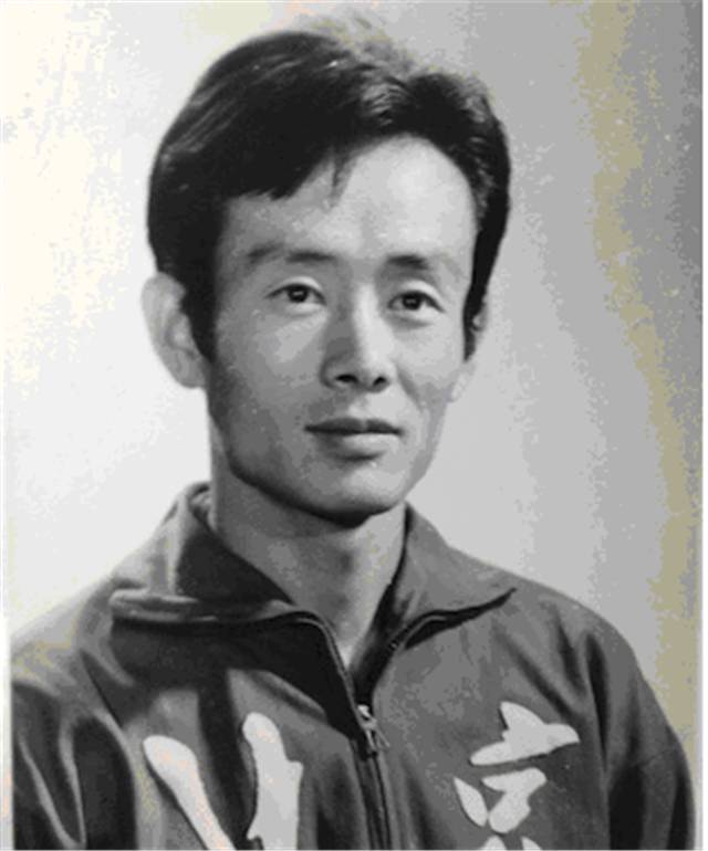 洪指逝世周年用行动缅怀北京足球名宿