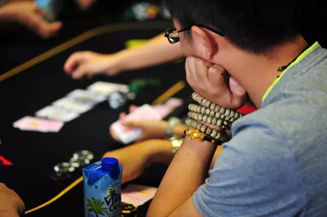 云南双扣扑克比赛,云南麻将比赛