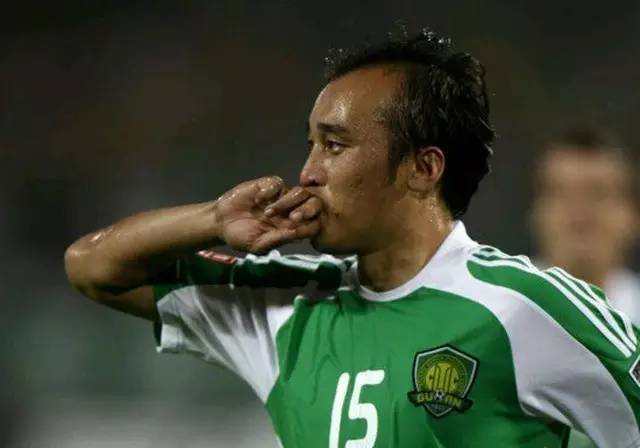 洪指逝世周年用行动缅怀北京足球名宿