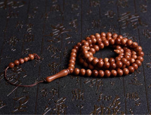 八大跌下神坛文玩排行榜,近几年暴跌的文玩都有哪些