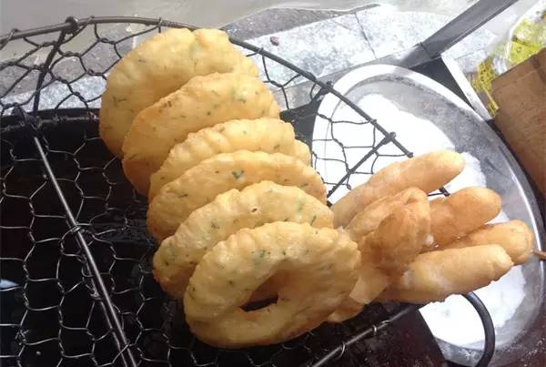 十大不坑人小吃街,全是套路的小吃街你真的还想去吗