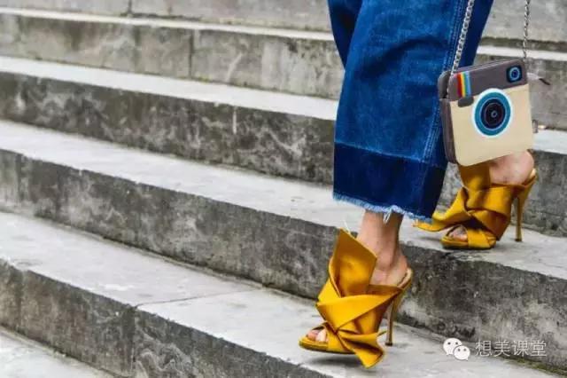 让我们看看这些小众的时尚圈的网红脸，宝宝也想这么火的大红大紫