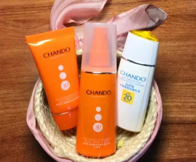 绵阳·街尚涂了防晒霜还是晒的黢黑了，因为你不懂这些...