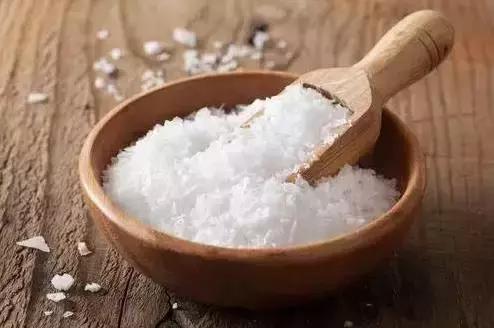 黑眼圈护肤的正确方法,黑眼圈和斑用什么护肤