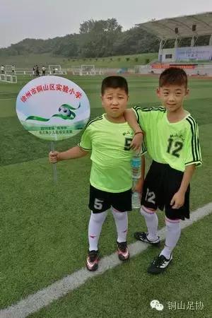 利剑出鞘谁与争锋,利刃出鞘谁与争锋比赛