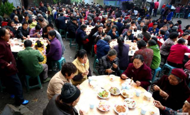 闽南人在鬼月的正确解锁姿势应该是酱紫滴