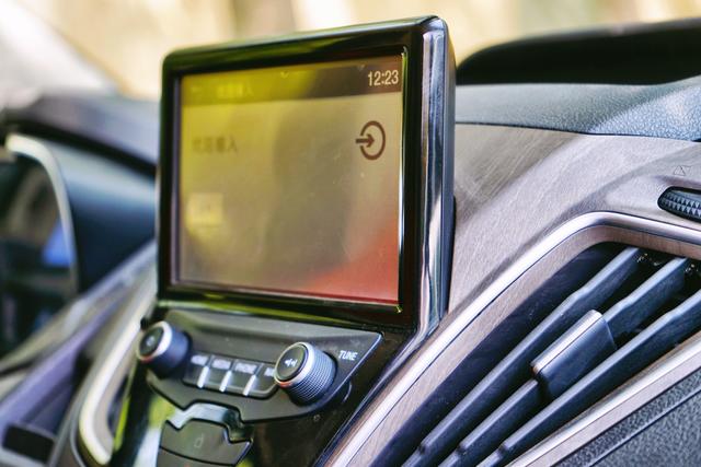 2020款别克gl8mpv车型大全,家用mpv选奔驰v260还是别克gl8