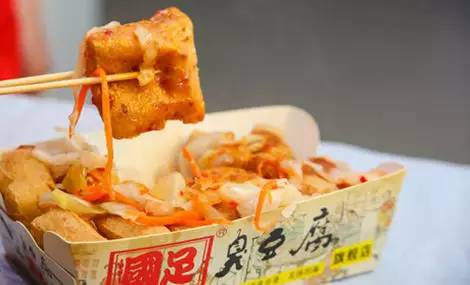 十大不坑人小吃街,全是套路的小吃街你真的还想去吗