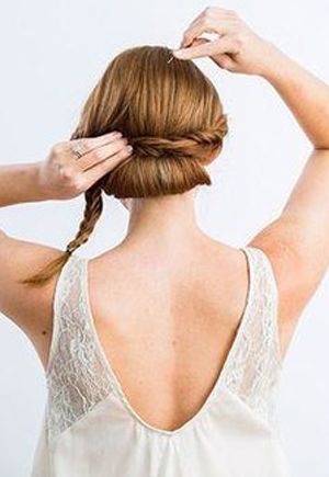 齐肩短直发盘发,气质款卷发盘发