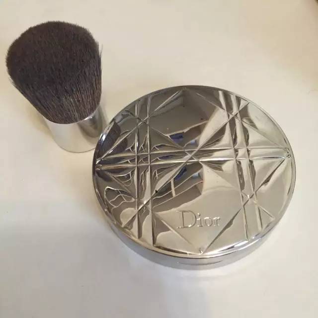 最好用的散粉粉饼,粉饼散粉推荐干皮肤