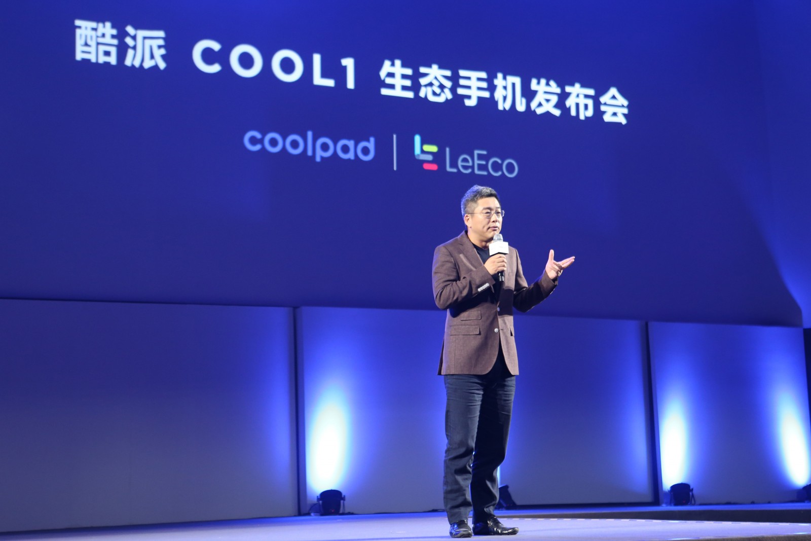 酷派cool1刚出时价格,酷派cool1dual和乐视2x520哪个好