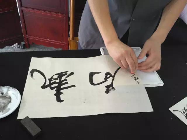 推荐当代优秀青年国画家赵少俨,赵少俨中国花鸟画技法