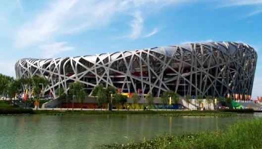 体育馆太阳能光伏发电,光伏应用体育馆发电