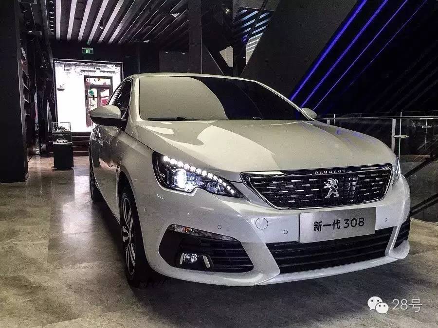 新一代308“火力全开”：“都市白领”“小镇青年”一网打尽？|汽车