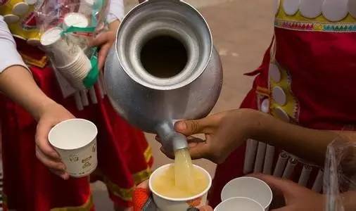 从郑州坐飞机去云南,从郑州坐火车去昆明多少钱